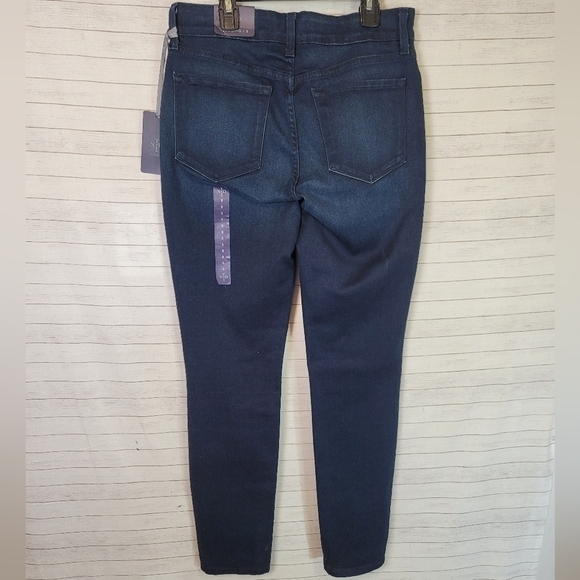 NYDJ NORWELL WASH DENIM LEGGINGS, SZ 8 - Picture 6 of 12